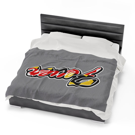 Fever 14U Velveteen Plush Blanket